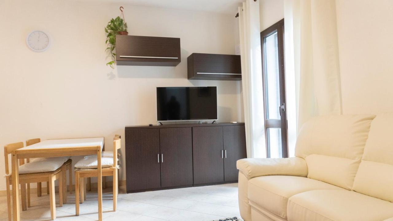 Sa Domu Downtown - Pms Casevacanze ออลเบีย ภายนอก รูปภาพ