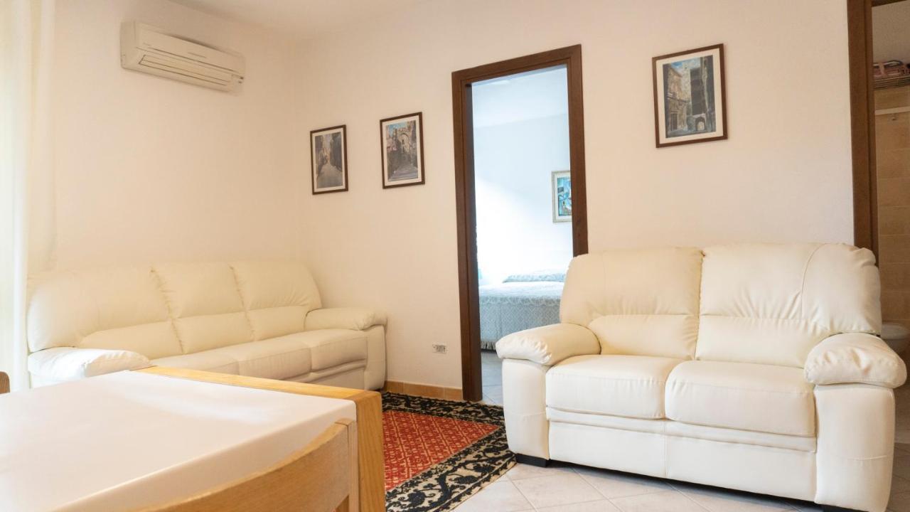 Sa Domu Downtown - Pms Casevacanze ออลเบีย ภายนอก รูปภาพ